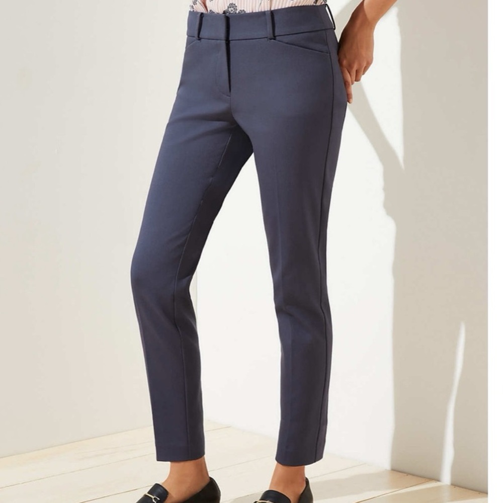 Loft Skinny Ankle dress pants, size 8
